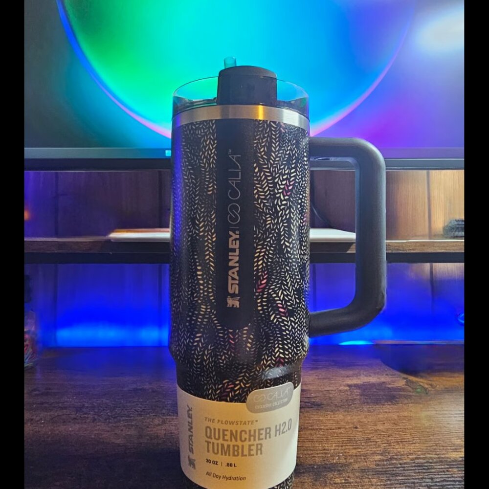 Stanley 30oz tumbler ( Exclusive Collection)